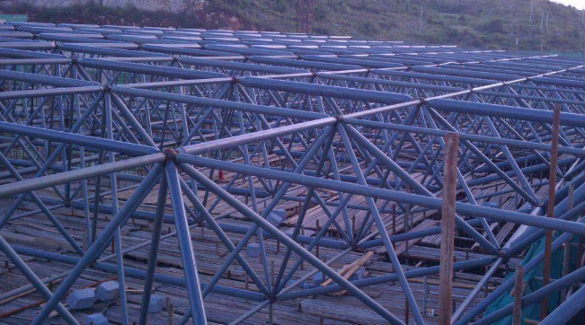 开封概述网架加工中对钢材的质量的过细恳求